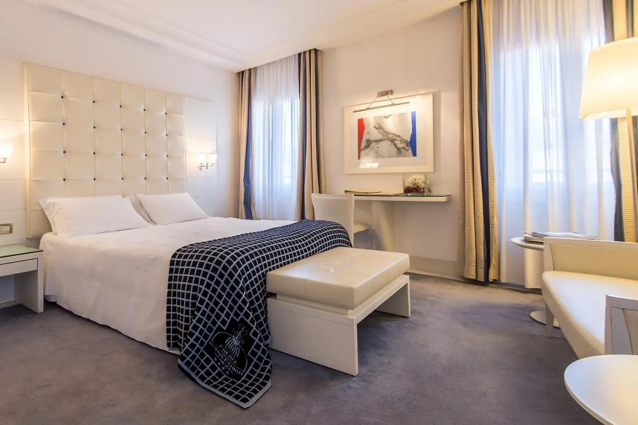Hotel Palace Bonvecchiati Venice 4*,